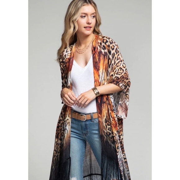 🌺LAST1️⃣🌺New Beautiful Flowy Leopard Print Fringe Open Style Kimono - Picture 7 of 9